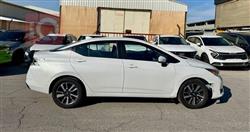 نيسان فيرسا